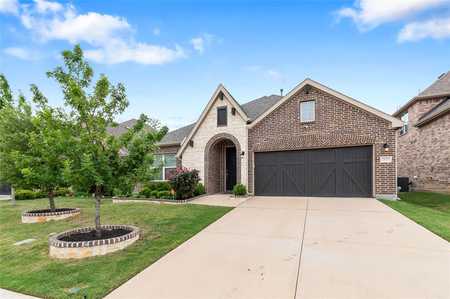 $639,000 - 4Br/2Ba -  for Sale in Creeks Of Legacy Ph 1a, Celina