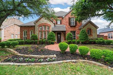$865,000 - 4Br/4Ba -  for Sale in The Trails Ph 1 Sec A, Frisco