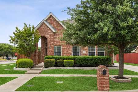 $475,000 - 3Br/2Ba -  for Sale in Queens Gate Ph 1, Frisco