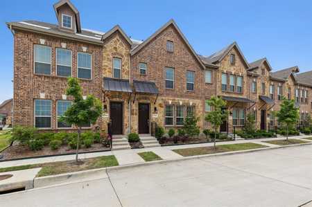 $455,000 - 4Br/4Ba -  for Sale in Windhaven Crossing A, Lewisville