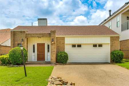 $585,000 - 3Br/3Ba -  for Sale in Crown, Richardson