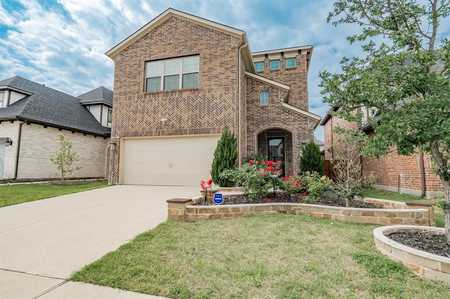 $764,999 - 4Br/3Ba -  for Sale in Villages Of Prairie Commons West, Plano