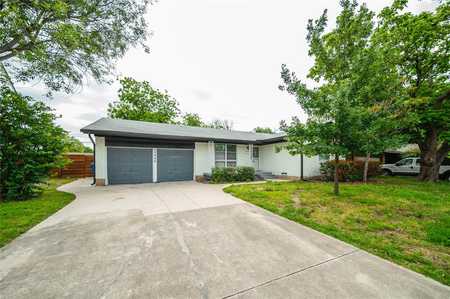 $399,900 - 3Br/2Ba -  for Sale in Valwood Park 16, Farmers Branch
