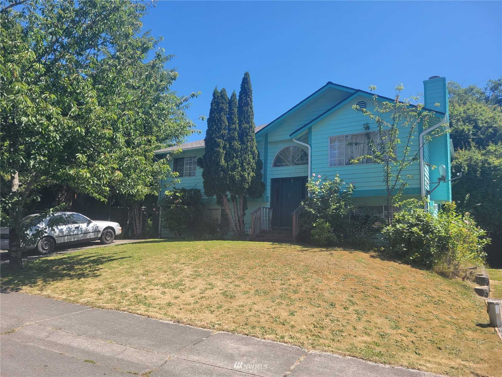 $810,000 - 5Br/3Ba -  for Sale in Lakota, Federal Way