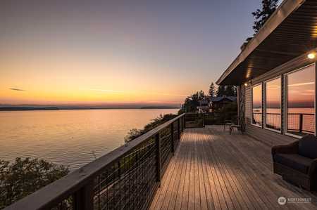 $1,375,000 - 3Br/3Ba -  for Sale in Priest Point, Marysville