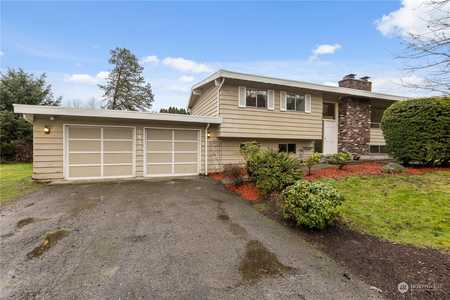 $725,000 - 2Br/2Ba -  for Sale in Leota, Woodinville