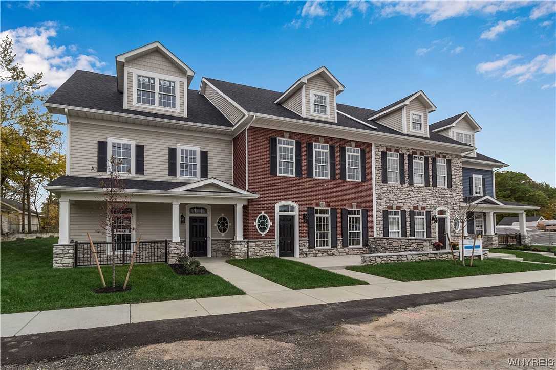 View Williamsville, NY 14221 townhome