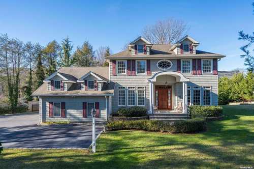 $1,799,999 - 4Br/3Ba -  for Sale in Cold Spring Hrbr