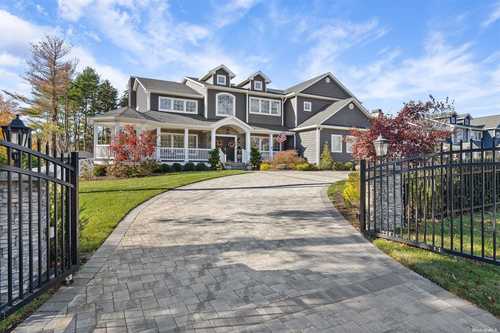 $2,450,000 - 5Br/5Ba -  for Sale in Dix Hills