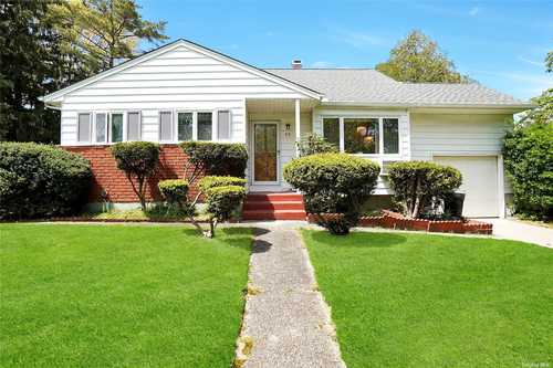 $475,000 - 3Br/2Ba -  for Sale in Smithtown