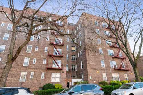 $269,000 - 0Br/1Ba -  for Sale in Sunnyhill Gardens, Woodside