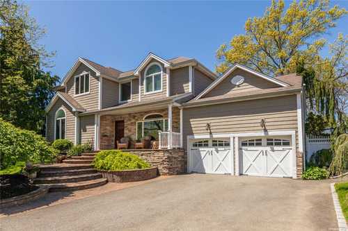 $929,000 - 4Br/4Ba -  for Sale in Dix Hills
