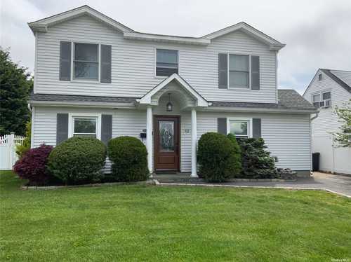 $699,000 - 4Br/2Ba -  for Sale in Levittown
