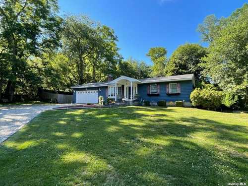 $999,000 - 3Br/2Ba -  for Sale in Shelter Island