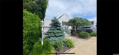 $449,000 - 2Br/1Ba -  for Sale in Wantagh