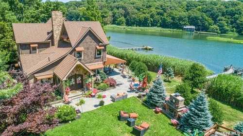$2,299,000 - 4Br/4Ba -  for Sale in Smithtown