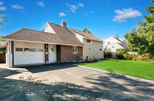 $594,888 - 4Br/2Ba -  for Sale in Levittown