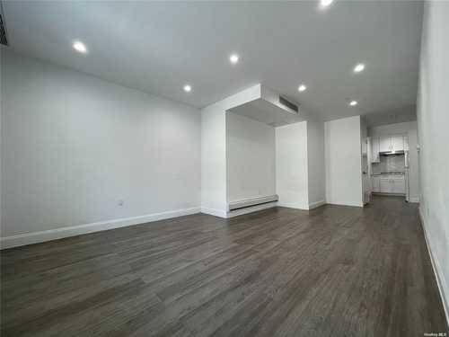 $515,000 - 1Br/1Ba -  for Sale in Booth Park Condominium, Flushing