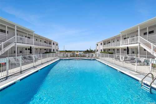 $459,000 - 1Br/1Ba -  for Sale in La Coquille, Westhampton Beach
