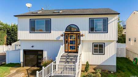 $729,999 - 5Br/2Ba -  for Sale in Seaford