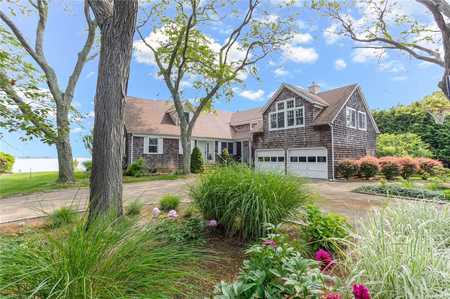 $3,750,000 - 6Br/4Ba -  for Sale in Southold