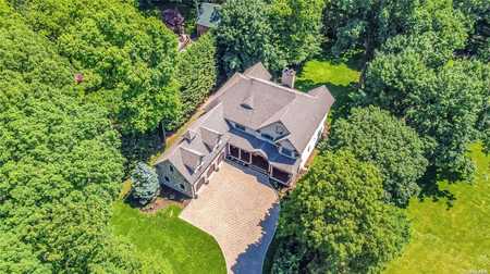$1,765,000 - 5Br/3Ba -  for Sale in Northport