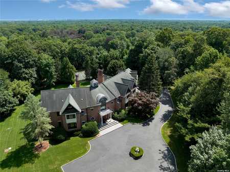 $5,500,000 - 7Br/10Ba -  for Sale in Old Westbury