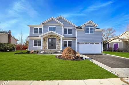 $1,925,000 - 5Br/5Ba -  for Sale in Syosset