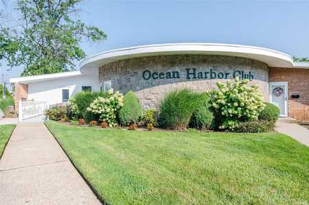 $289,000 - 1Br/1Ba -  for Sale in Ocean Harbor Club, Oceanside
