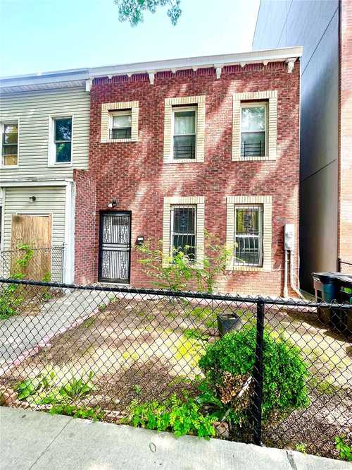 $898,000 - 4Br/2Ba -  for Sale in Crown Heights