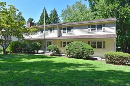 $1,299,000 - 6Br/4Ba -  for Sale in Greenburgh