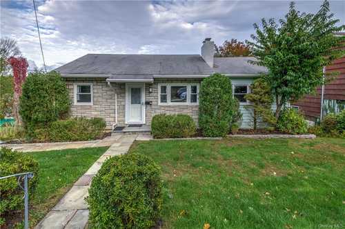 $699,500 - 3Br/2Ba -  for Sale in Greenburgh