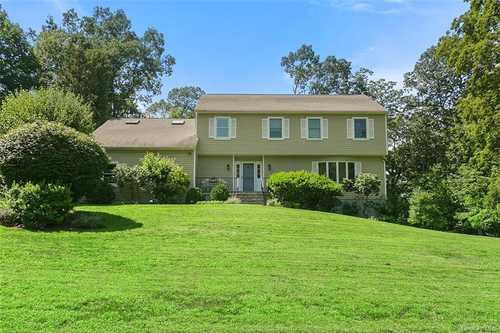 $1,269,000 - 5Br/4Ba -  for Sale in Mount Pleasant
