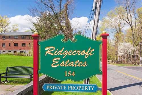 $140,000 - 1Br/1Ba -  for Sale in Ridgecroft Estates, Greenburgh