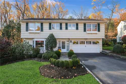 $1,495,000 - 5Br/3Ba -  for Sale in Rye City