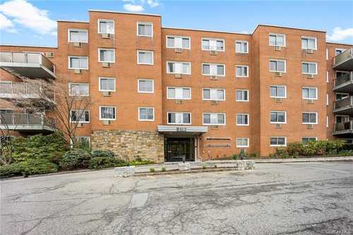 $319,000 - 2Br/2Ba -  for Sale in Edgemont Apartments Inc, Greenburgh