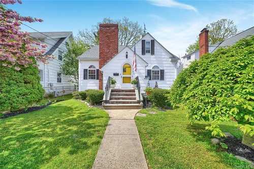 $699,000 - 3Br/2Ba -  for Sale in Rye