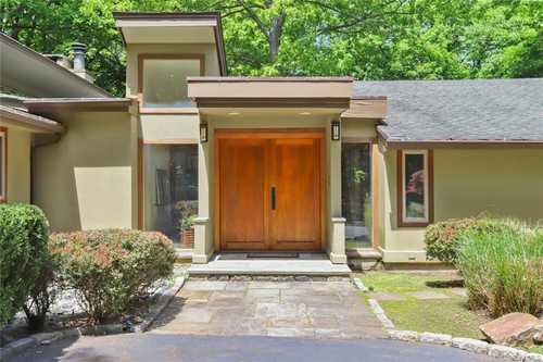 $1,865,000 - 4Br/5Ba -  for Sale in Greenburgh