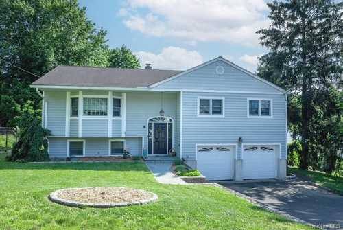 $849,000 - 4Br/3Ba -  for Sale in Greenburgh