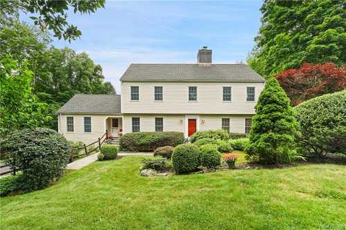 $1,299,000 - 5Br/3Ba -  for Sale in New Castle