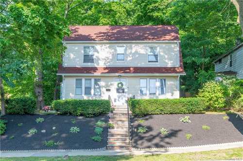$545,000 - 3Br/1Ba -  for Sale in White Plains
