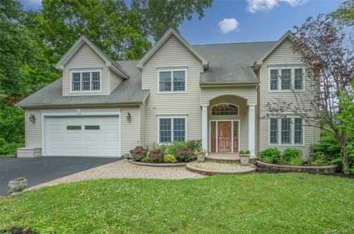 $965,000 - 4Br/3Ba -  for Sale in Mount Pleasant