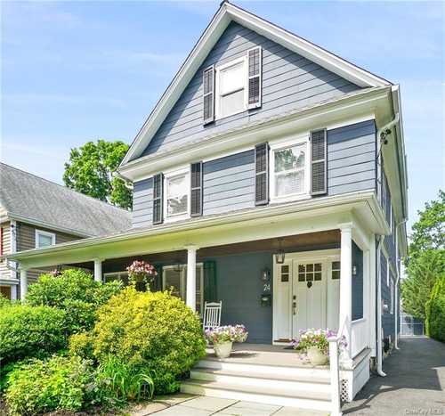 $1,300,000 - 5Br/4Ba -  for Sale in Mount Pleasant