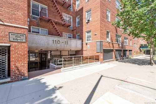 $349,000 - 1Br/1Ba -  for Sale in Barclays Plaza North, Forest Hills