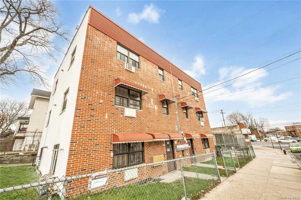 View Bronx, NY 10466 multi-family property