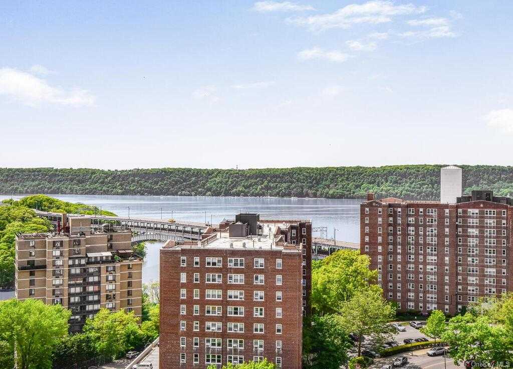 View Bronx, NY 10463 co-op property