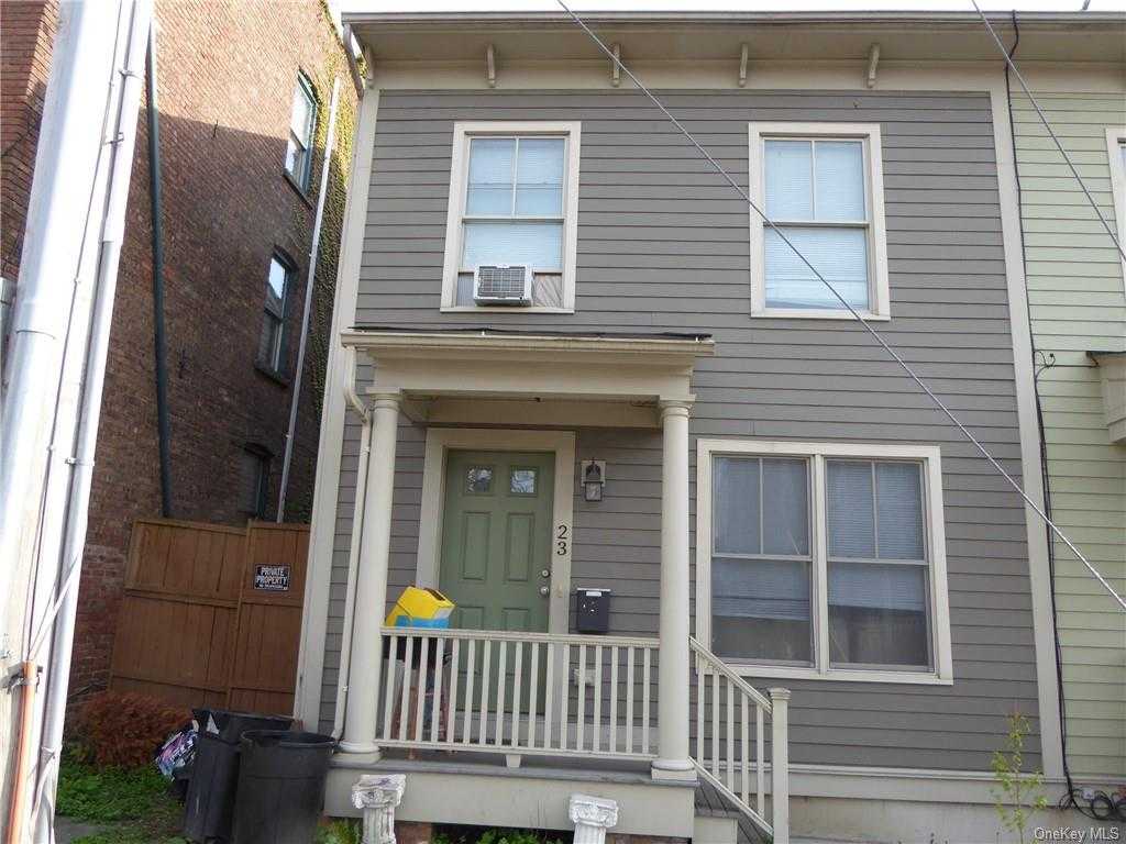 View Newburgh City, NY 12550 townhome
