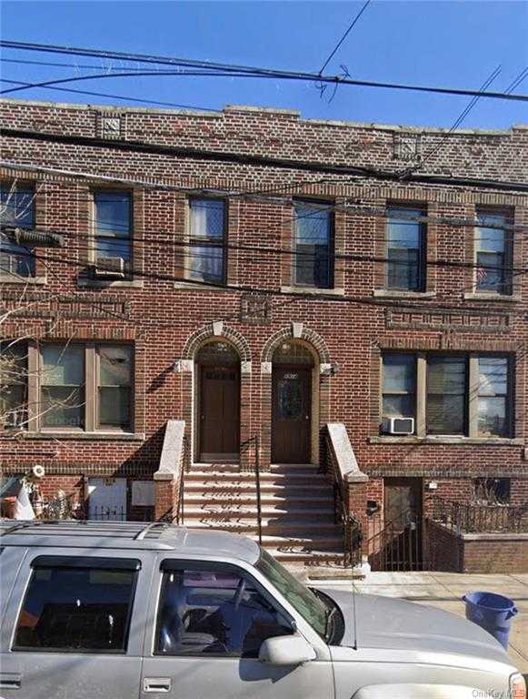 View Bronx, NY 10461 multi-family property