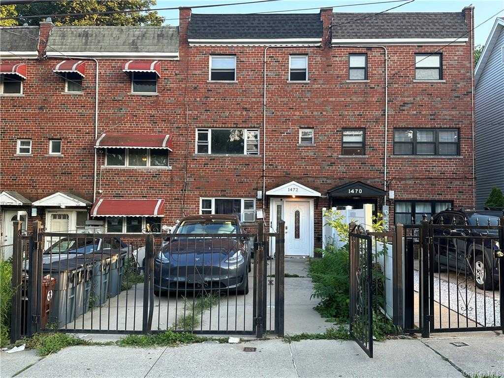 View Bronx, NY 10466 property