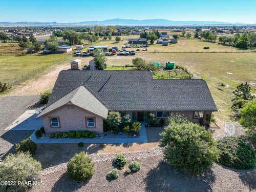 $650,000 - 3Br/2Ba -  for Sale in Angus Acres, Chino Valley